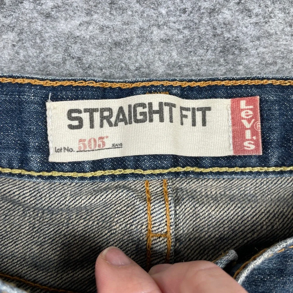 Vintage Levi's Jeans Mens 38x30 Blue 505 Straight Fit Denim Distressed Fade Y2K